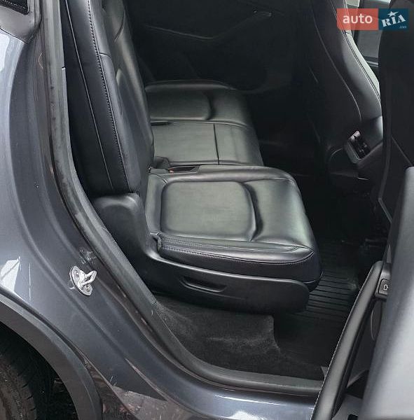 Внедорожник / Кроссовер Tesla Model Y 2023 в Киеве