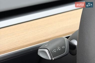 Позашляховик / Кросовер Tesla Model Y 2024 в Рівному
