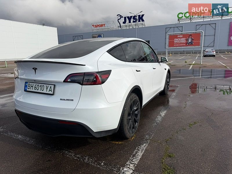 Внедорожник / Кроссовер Tesla Model Y 2023 в Одессе