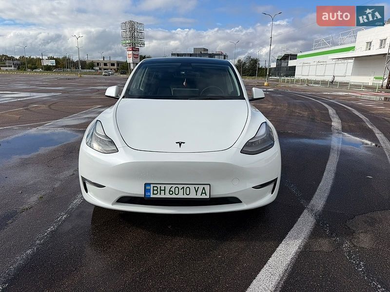 Внедорожник / Кроссовер Tesla Model Y 2023 в Одессе