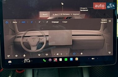Внедорожник / Кроссовер Tesla Model Y 2022 в Киеве