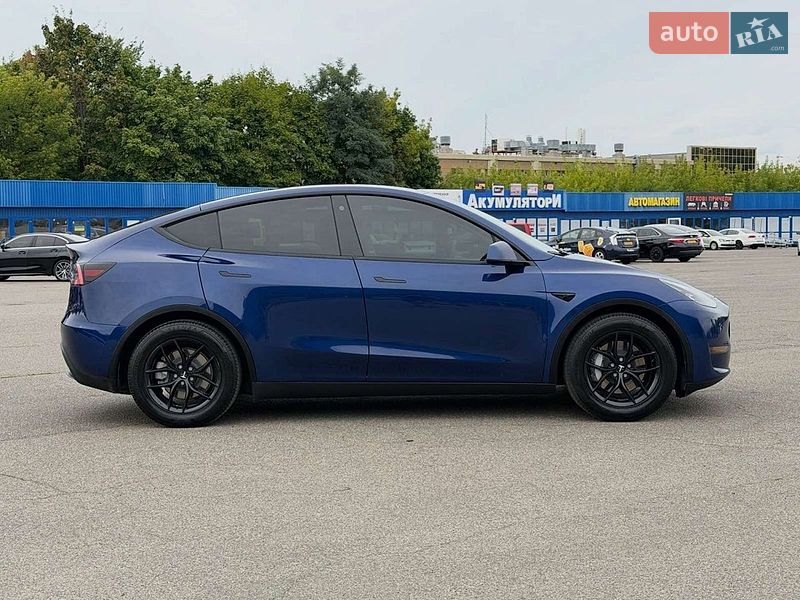 Позашляховик / Кросовер Tesla Model Y 2021 в Києві