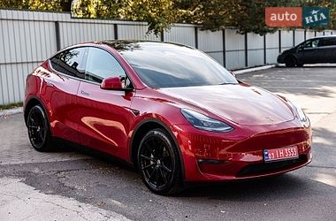 Tesla Model Y  2023