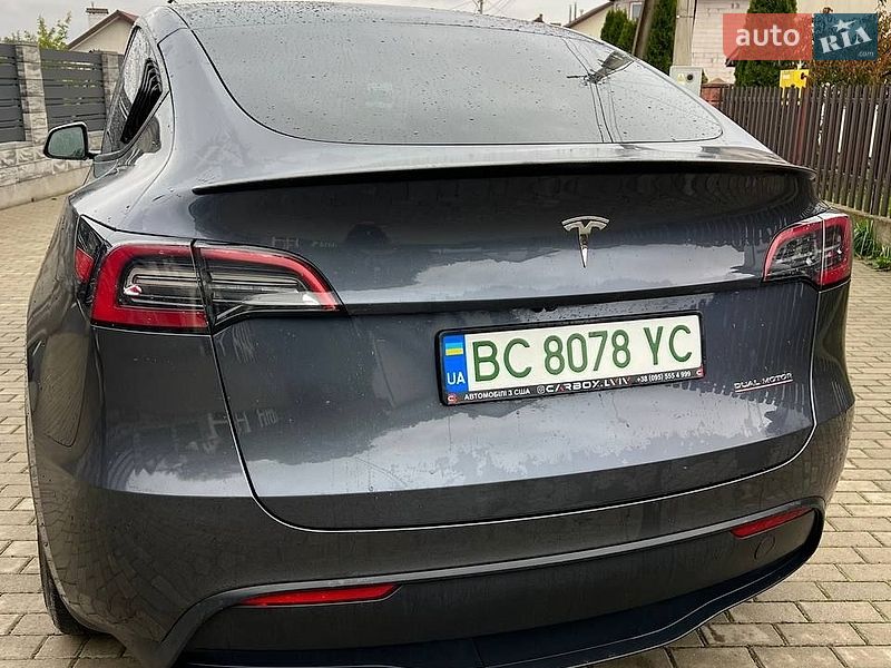 Внедорожник / Кроссовер Tesla Model Y 2022 в Львове