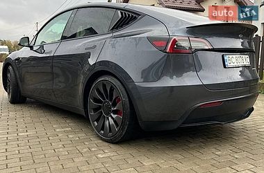 Внедорожник / Кроссовер Tesla Model Y 2022 в Львове