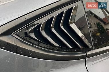 Внедорожник / Кроссовер Tesla Model Y 2022 в Львове