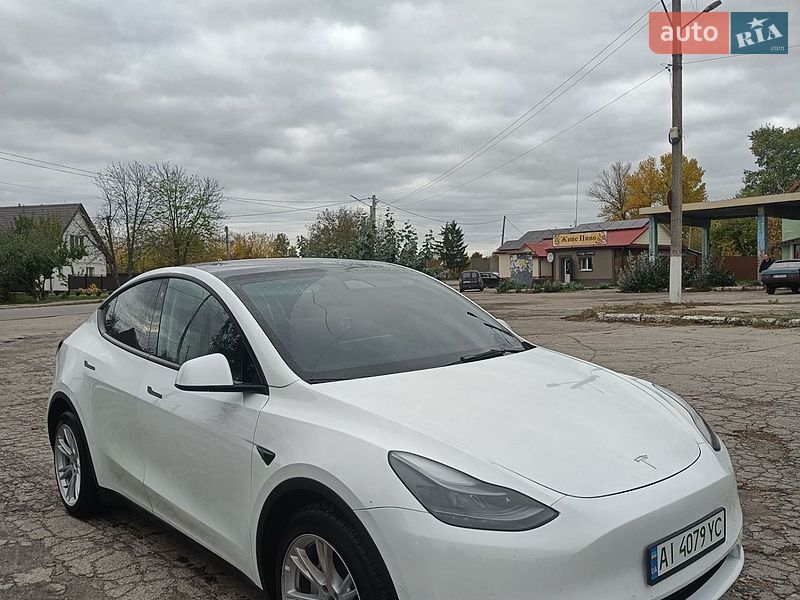 Позашляховик / Кросовер Tesla Model Y 2022 в Сквирі фото 2 Позашляховик / Кросовер Tesla Model Y 2022 в Сквирі