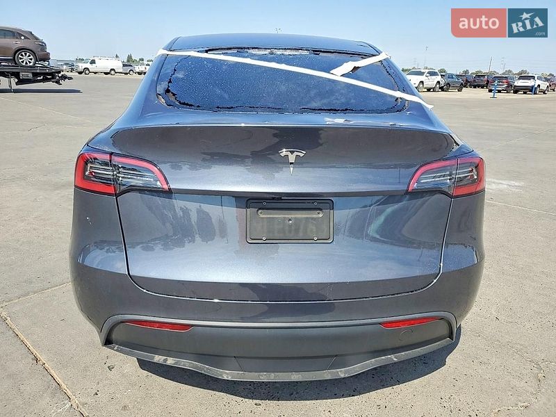 Позашляховик / Кросовер Tesla Model Y 2023 в Тернополі