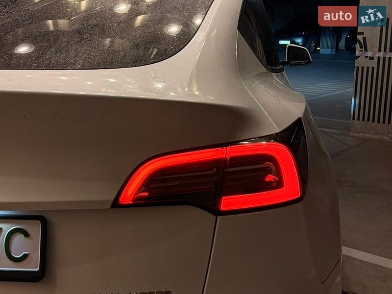 Внедорожник / Кроссовер Tesla Model Y 2022 в Львове фото 12 Внедорожник / Кроссовер Tesla Model Y 2022 в Львове
