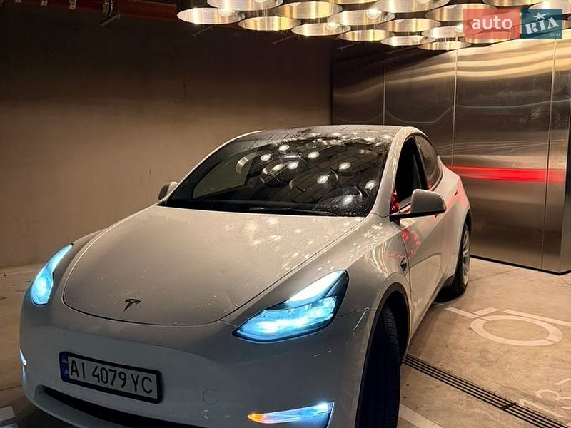 Внедорожник / Кроссовер Tesla Model Y 2022 в Львове фото 3 Внедорожник / Кроссовер Tesla Model Y 2022 в Львове