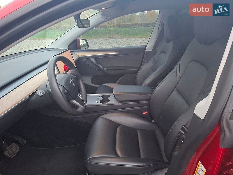 Позашляховик / Кросовер Tesla Model Y 2023 в Бучі