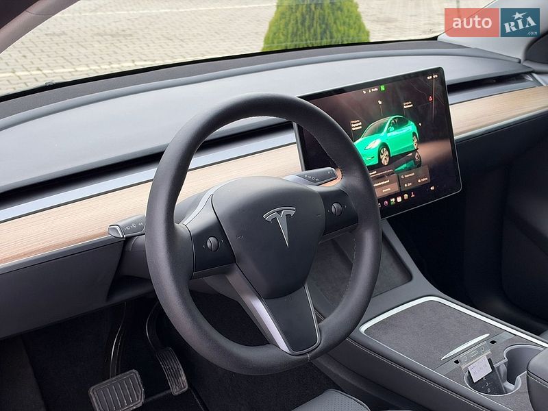 Позашляховик / Кросовер Tesla Model Y 2023 в Львові фото 25 Позашляховик / Кросовер Tesla Model Y 2023 в Львові