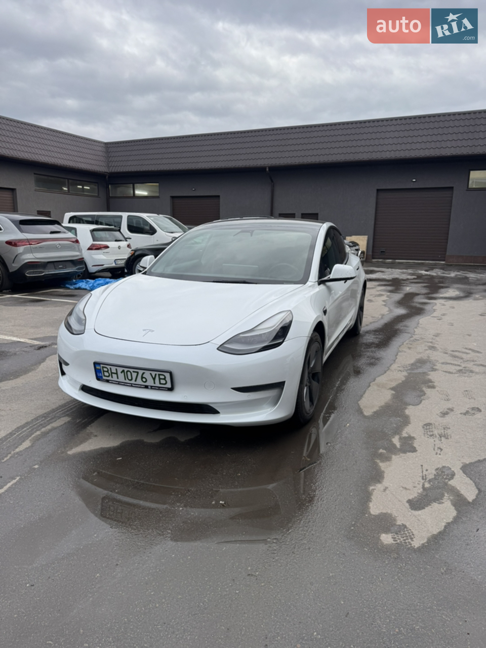 2021 Tesla Model 3 - фото 1