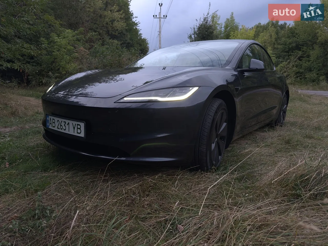 2024 Tesla Model 3 - фото 1