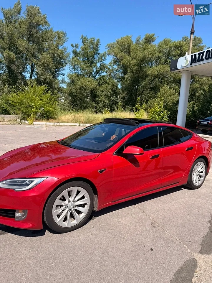 2016 Tesla Model S - фото 1