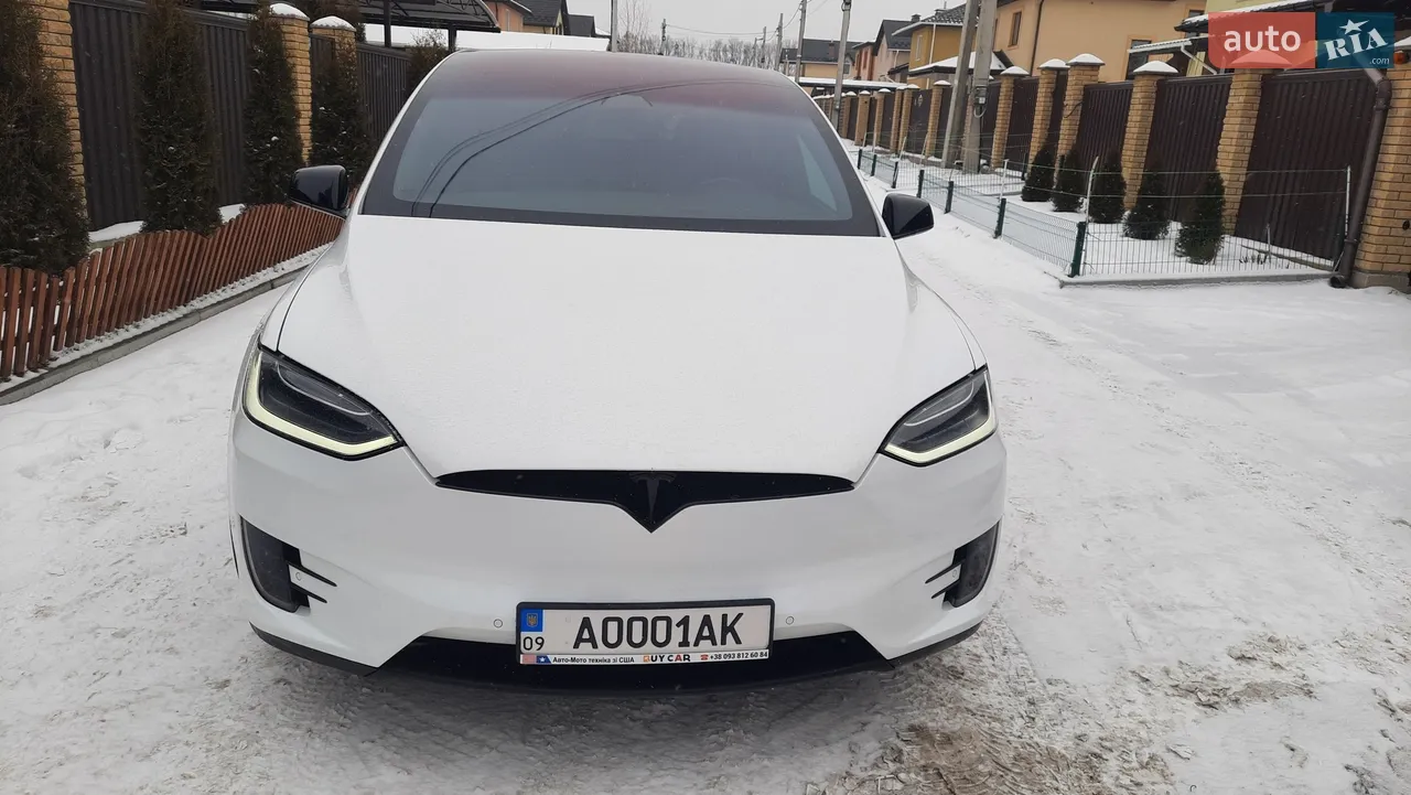 2017 Tesla Model X - фото 1