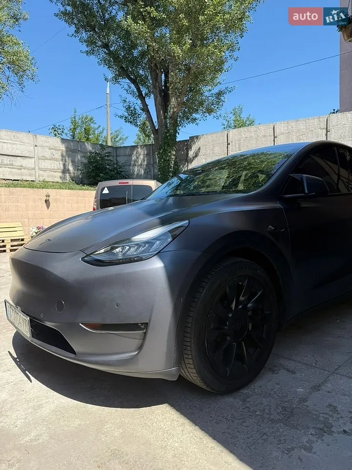 2021 Tesla Model Y - фото 1