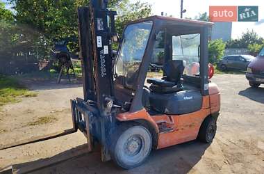 Toyota 02-2FG25  2005