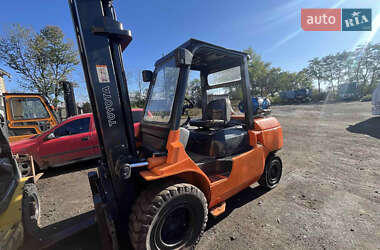 Toyota 02-7FGK40  2001