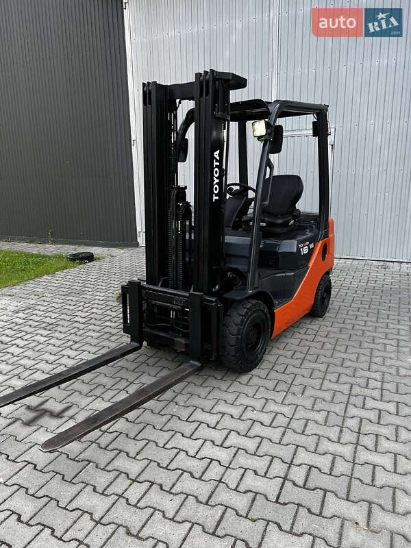 Toyota 02-8FDF18