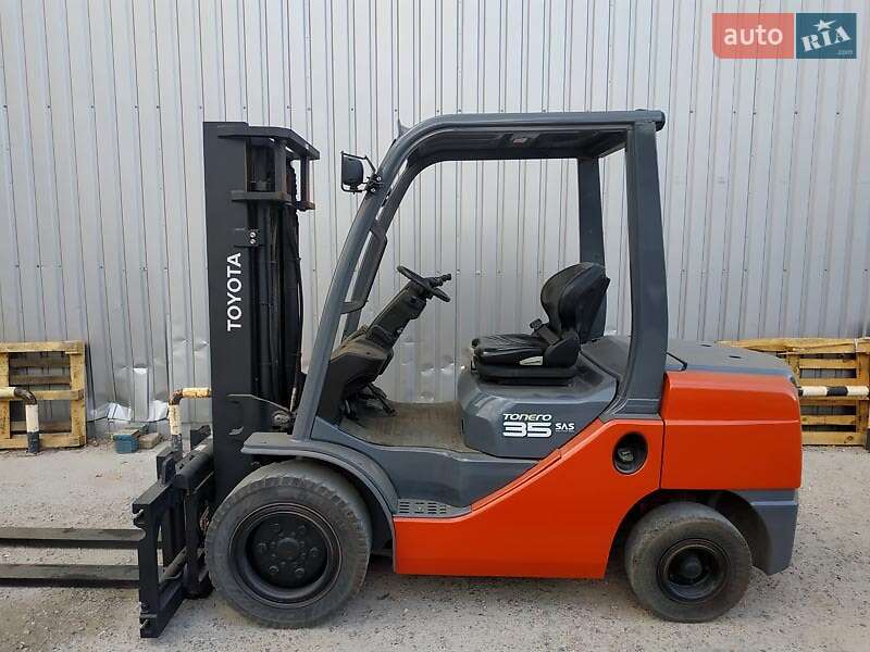 Toyota 02-8FDJF35