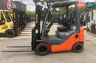 Toyota 02-8FGF15  2008
