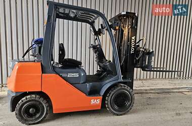 Toyota 32FG-25  2017