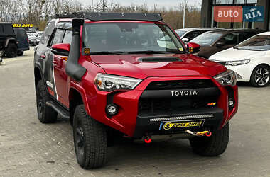 Toyota 4Runner  2020