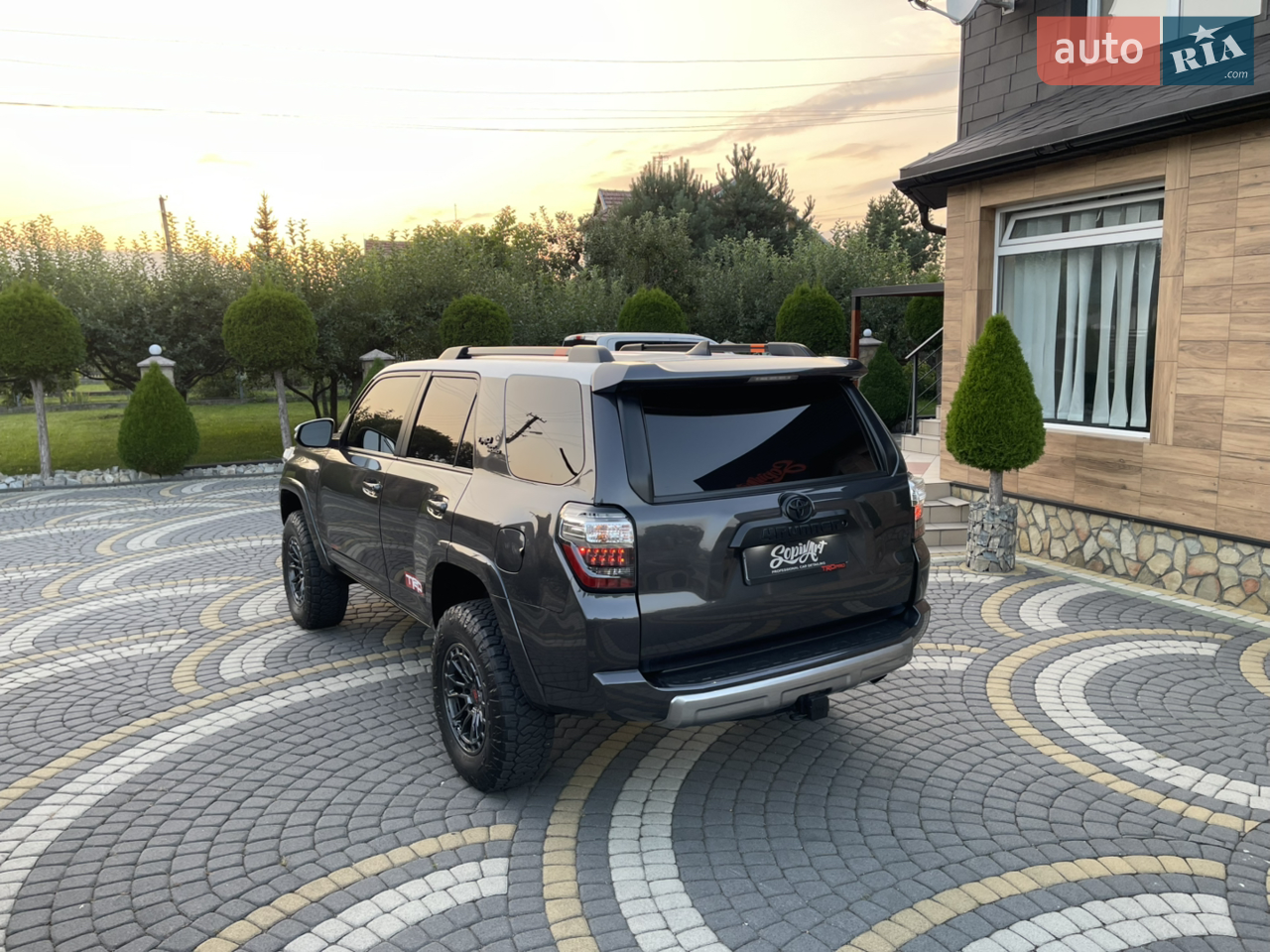 2019 Toyota 4Runner - мініатюра 3