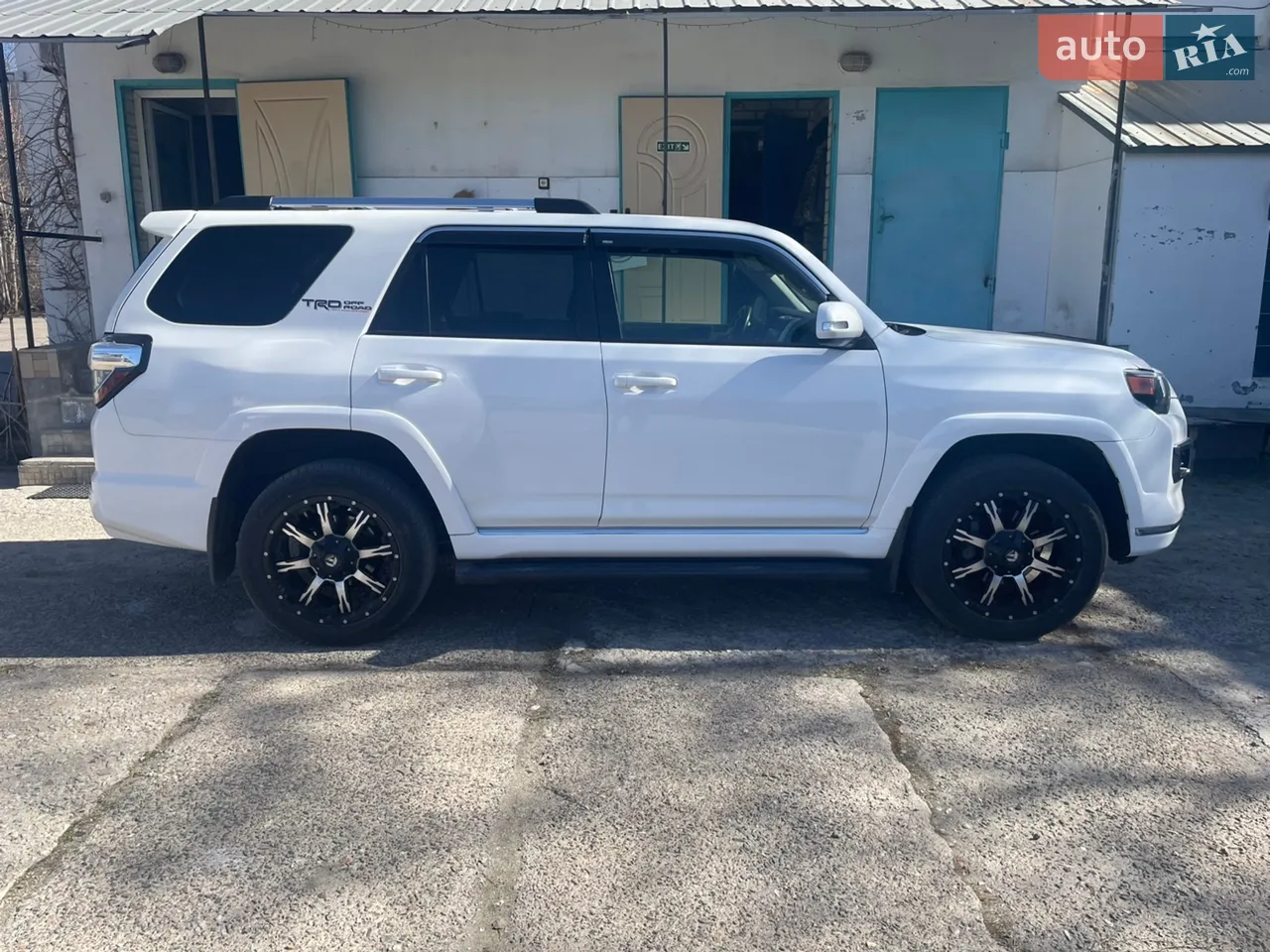 2021 Toyota 4Runner - мініатюра 4