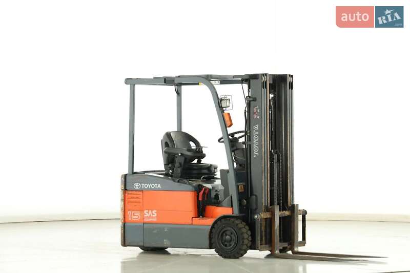 Спецтехніка Toyota 7FB15
