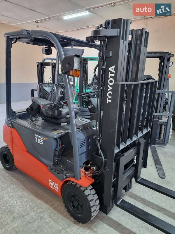 Спецтехніка Toyota 8FBMT16