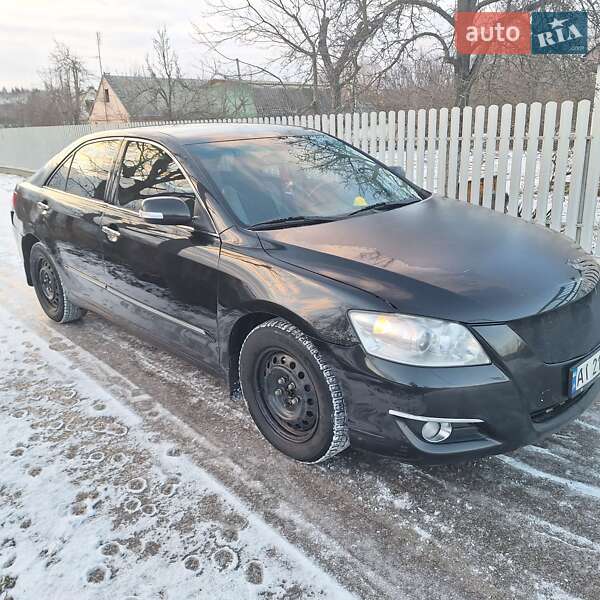 Toyota Aurion