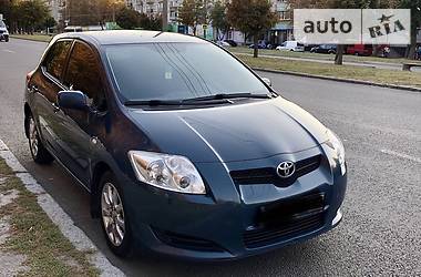 Toyota Auris  2008