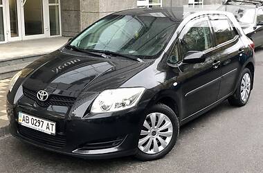 Toyota Auris Official 2007