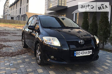 Toyota Auris  2008