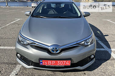 Toyota Auris  2017