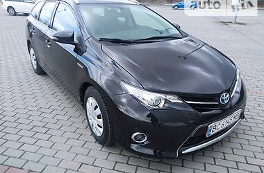 Toyota Auris  2013