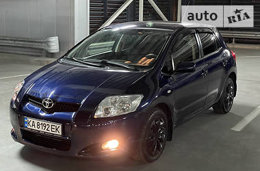 Toyota Auris  2008