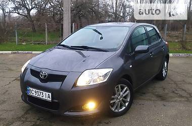 Toyota Auris  2008