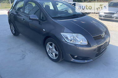 Toyota Auris  2008