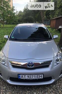 Toyota Auris  2010