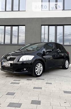 Toyota Auris  2007