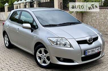 Toyota Auris  2007