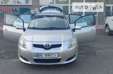 Toyota Auris  2007