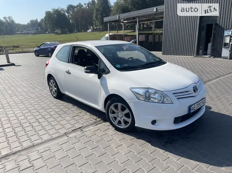 Toyota Auris 2010