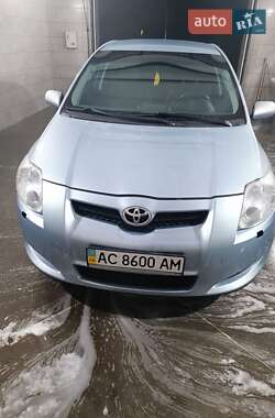 Toyota Auris  2007