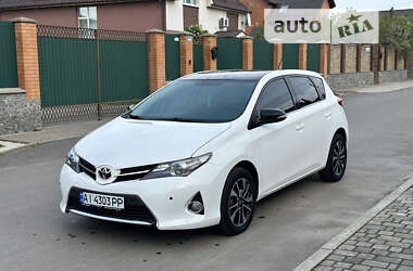 Toyota Auris  2013