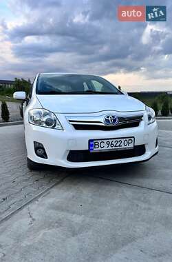 Toyota Auris  2010