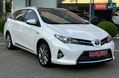 Toyota Auris  2014
